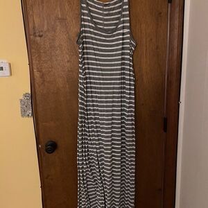 Gap Maternity maxi dress xl